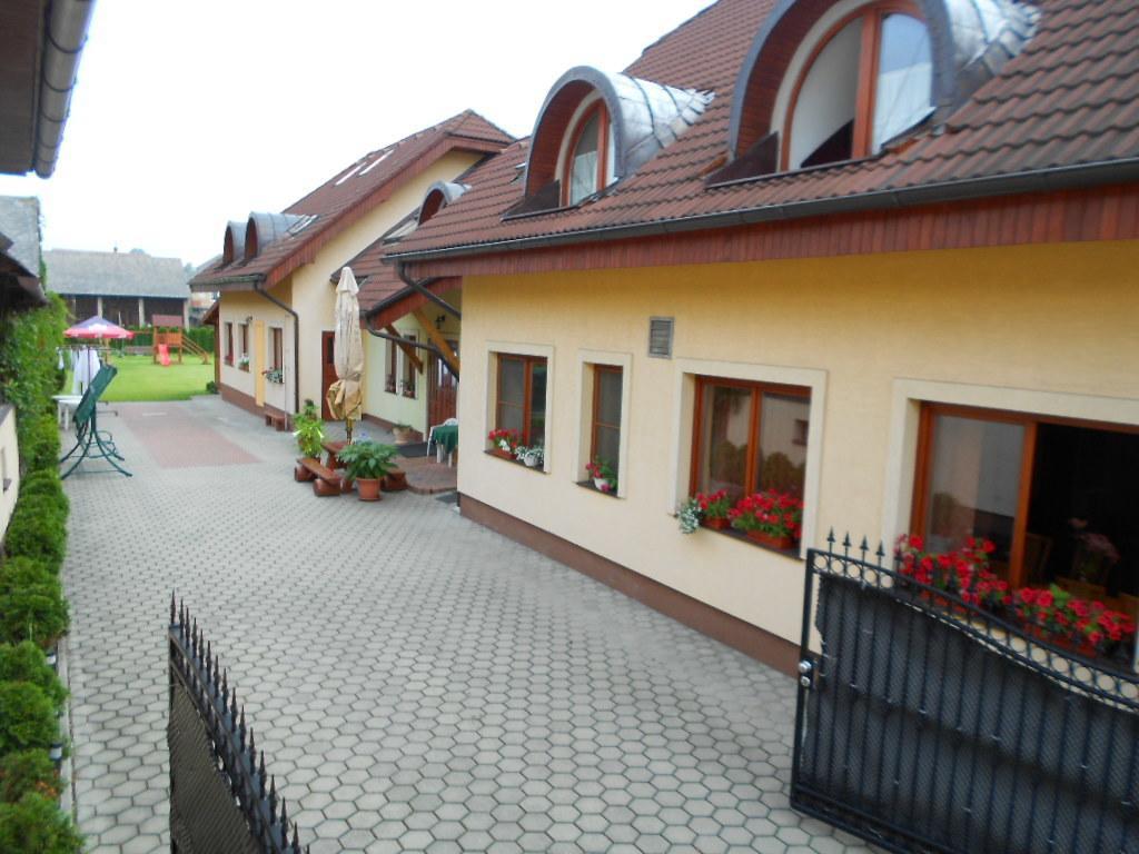 Penzion Rosnicka Liesek Trstena Exterior photo